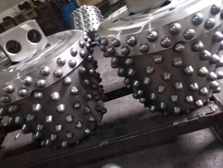 天井鉆施工團(tuán)隊